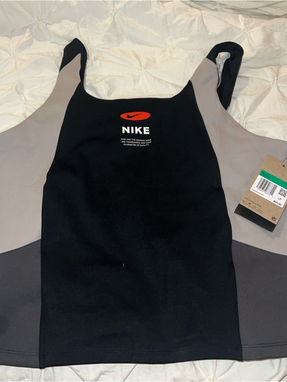 Women’s Nike Training Crop 110426-010 XL Drifit NWT Gray/Blk MSRP $55